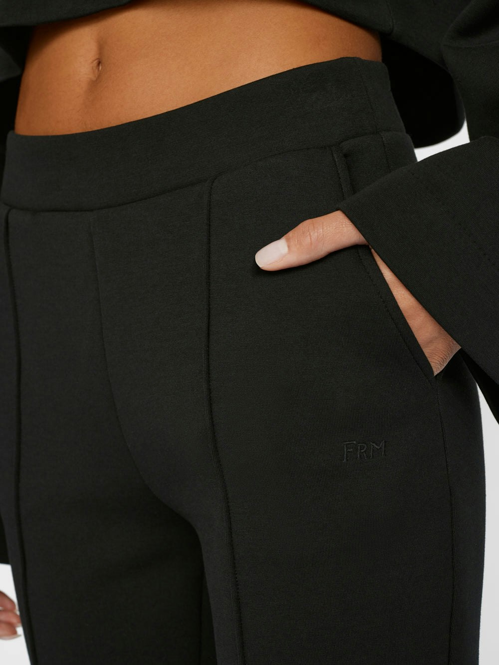 bottoms pocket view alt:size